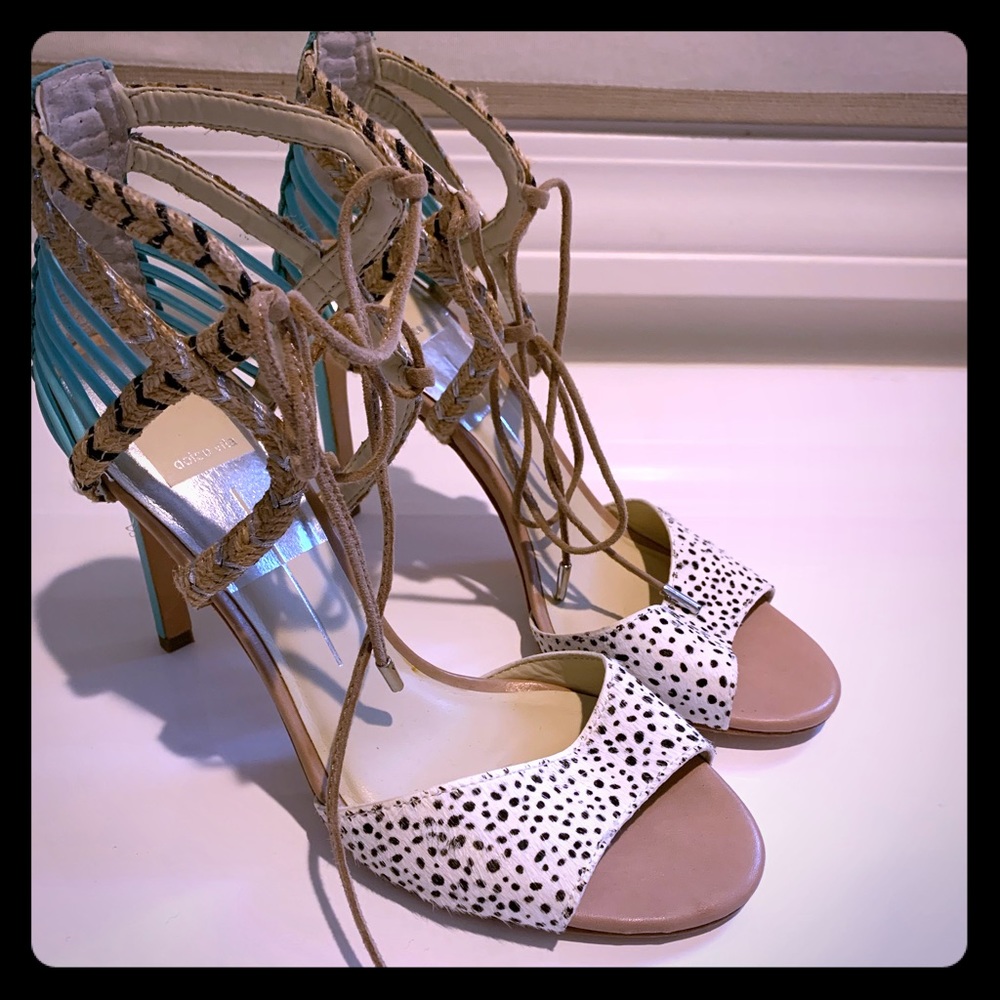 Dolce Vita Sandals - Brand New! Size 9.5